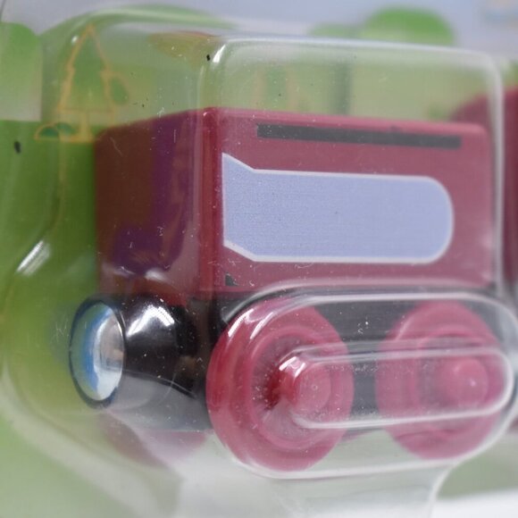 Caitlin and Tender Thomas & Friends Wooden Railway Real Wood Fisher Pric… - Picture 8 of 11